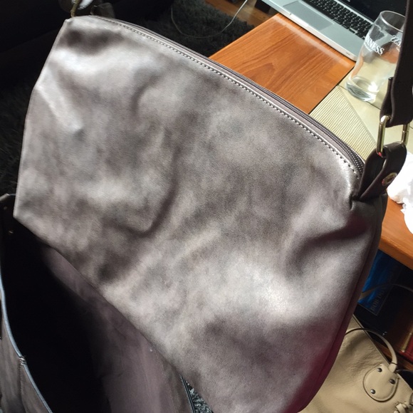 Tote with extra crossbody bag - Picture 4 of 4